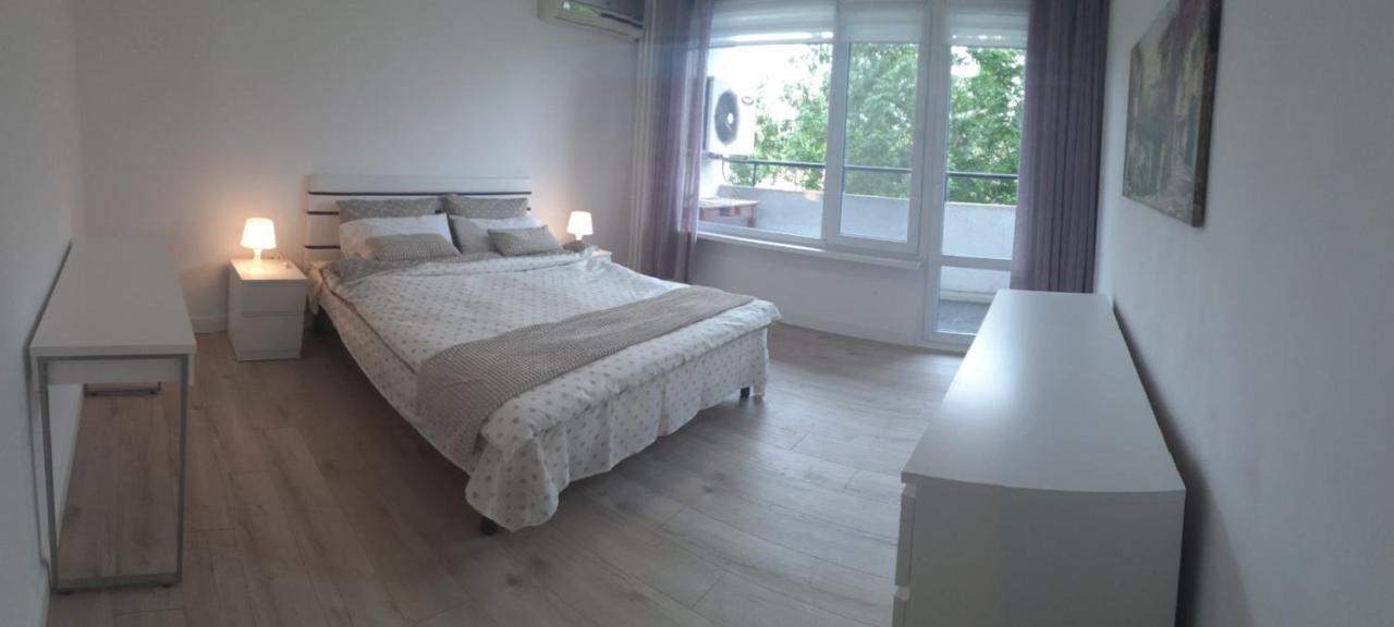 2 Bdrm In - Lulin
